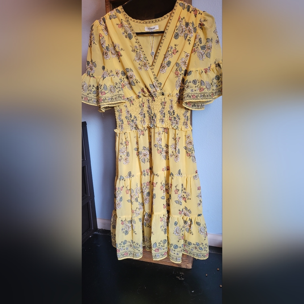 Dress Max Studio